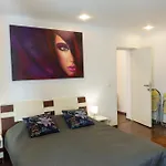 Republicii Old Town Appartement