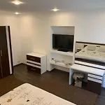 Republicii Old Town Suites * Брашов