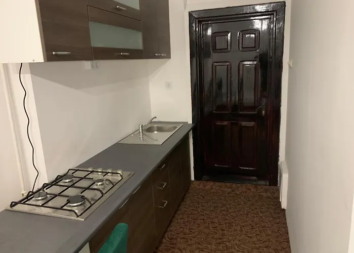 Republicii Old Town Suites דירה בראשוב