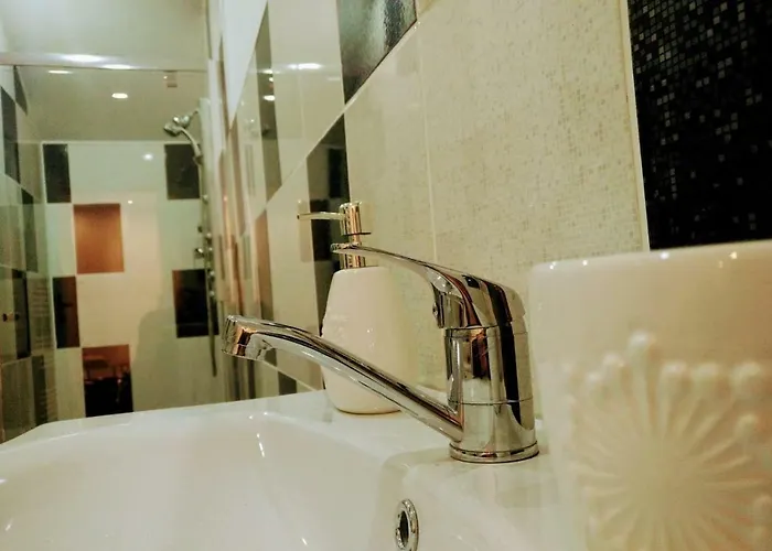 Republicii Old Town Suites בראשוב